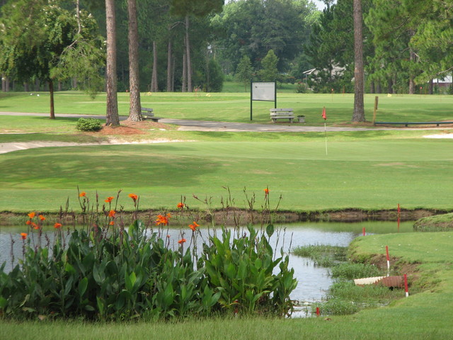 At Lakeview Golf Club in Blackshear expect a good play and a long walk