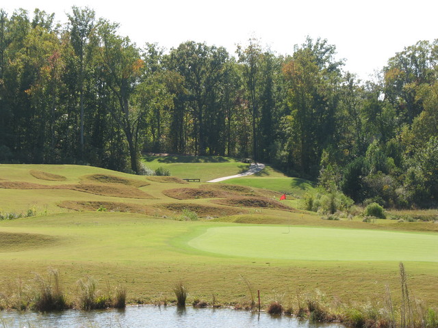Crystal Lake Golf and Country Club - hole 15