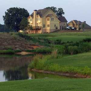 Long Shadow GC: clubhouse