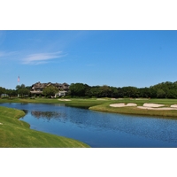 A pond adds scenery to the back nine of the Plantation Course at Sea Island.